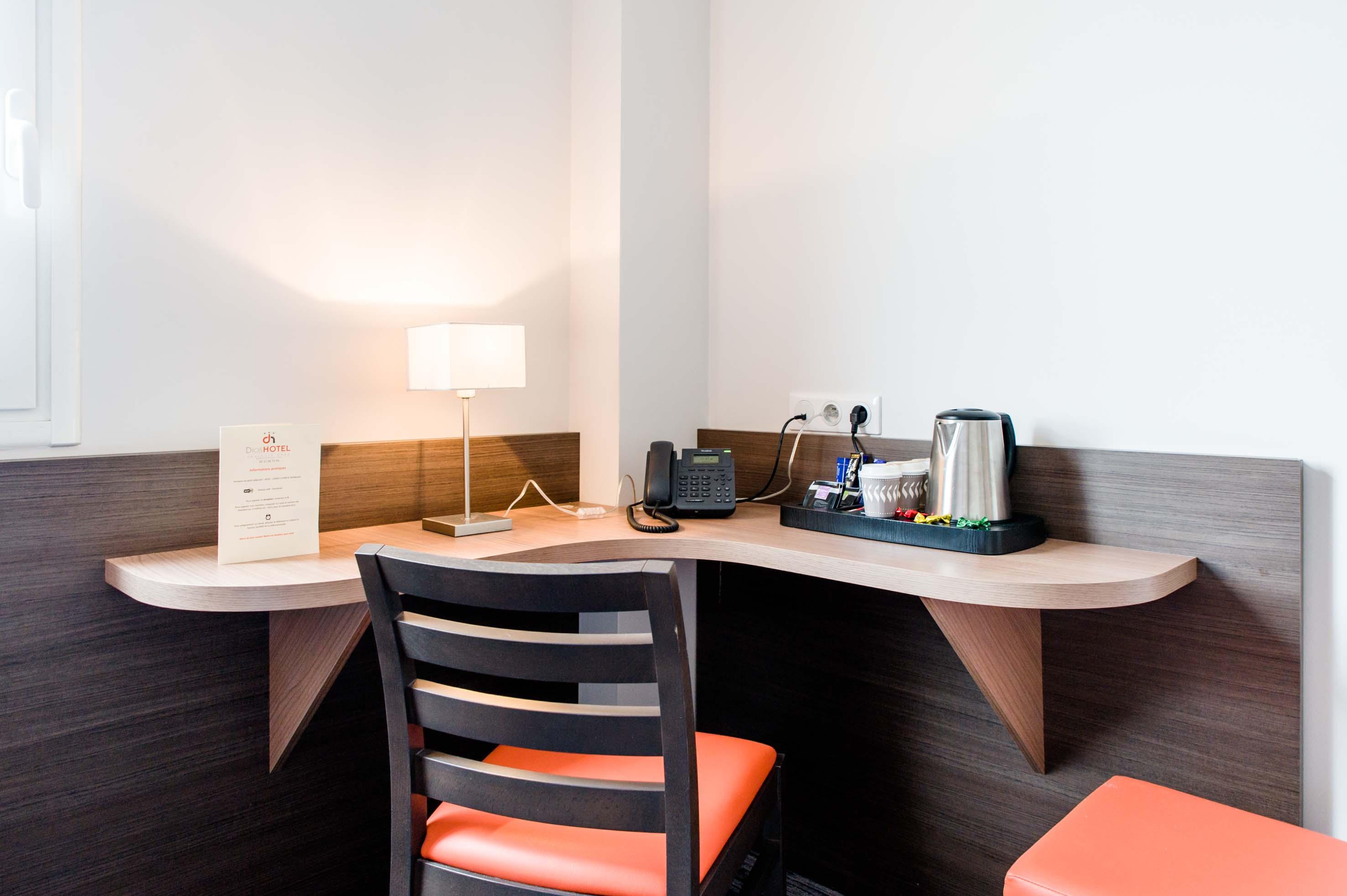 Dios Hotel Bruguieres Екстер'єр фото